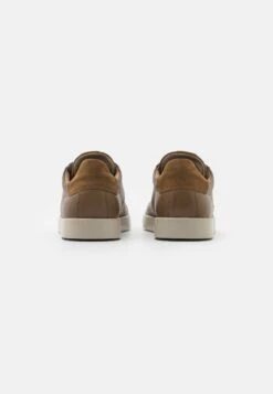 ECCO Street Lite- Sneakers Laag - Brown 10 ECCO Street Lite- Sneakers Laag - Brown -ECCO Verkoopwinkel 041e88998a3b44c39fa4af29579d12f1