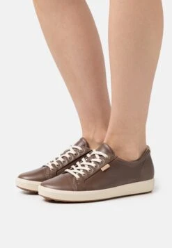 ECCO Soft- Sneakers Laag - Brown