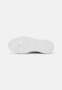 ECCO Street Tray- Sneakers Laag - White 12 ECCO Street Tray- Sneakers Laag - White -ECCO Verkoopwinkel 8aab7b5ec3694d6fb46ba96a31c9b984