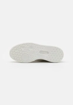 ECCO Street - Sneakers Laag - Limestone -ECCO Verkoopwinkel 8e1347b80e414ff6830f4a4ca94ca914