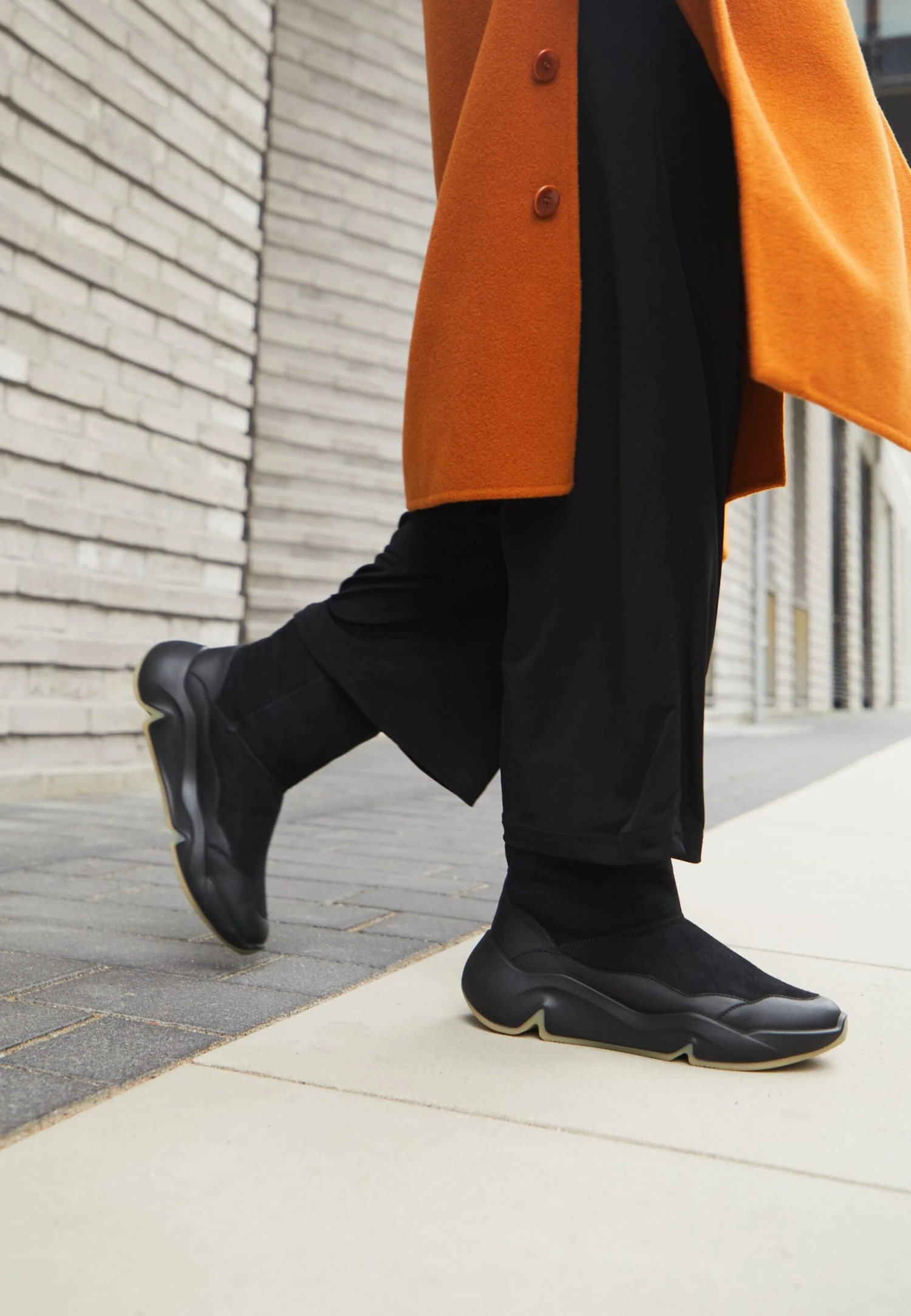 ECCO Chunky- Enkellaarsjes Met Plateauzool - Black/Black 7 ECCO Chunky- Enkellaarsjes Met Plateauzool - Black/Black - Afbeelding 5